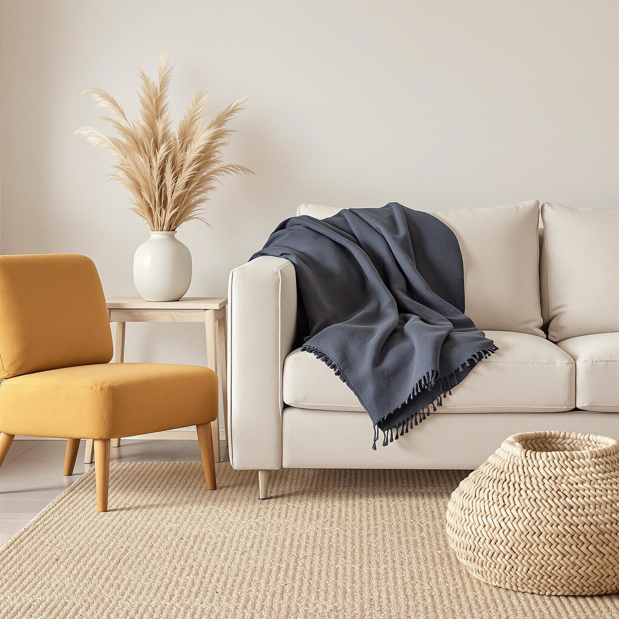 Minimal Decor, Maximum Impact: Living Room Styling Tips tips